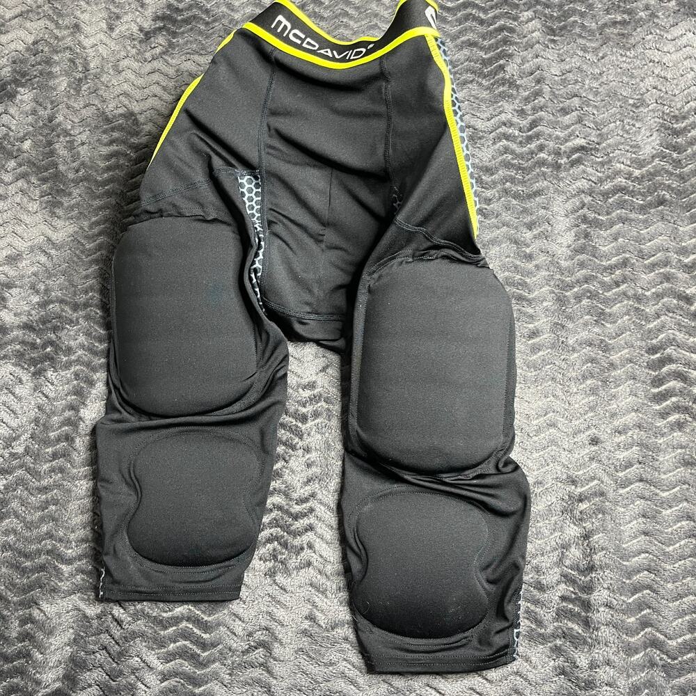 McDavid Rival Integrated 7 Pad Hard Shell Football Girdle Black size M/L